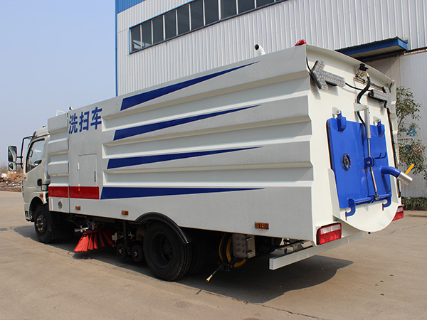 東風(fēng)多利卡洗掃車(國V)