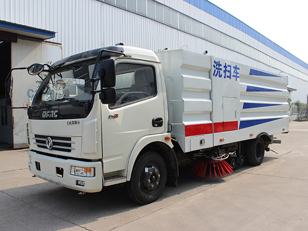 東風(fēng)多利卡洗掃車(國V)