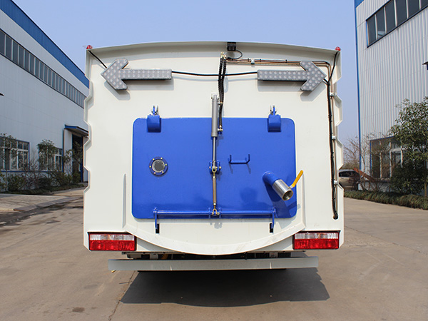 東風(fēng)多利卡洗掃車(國V)