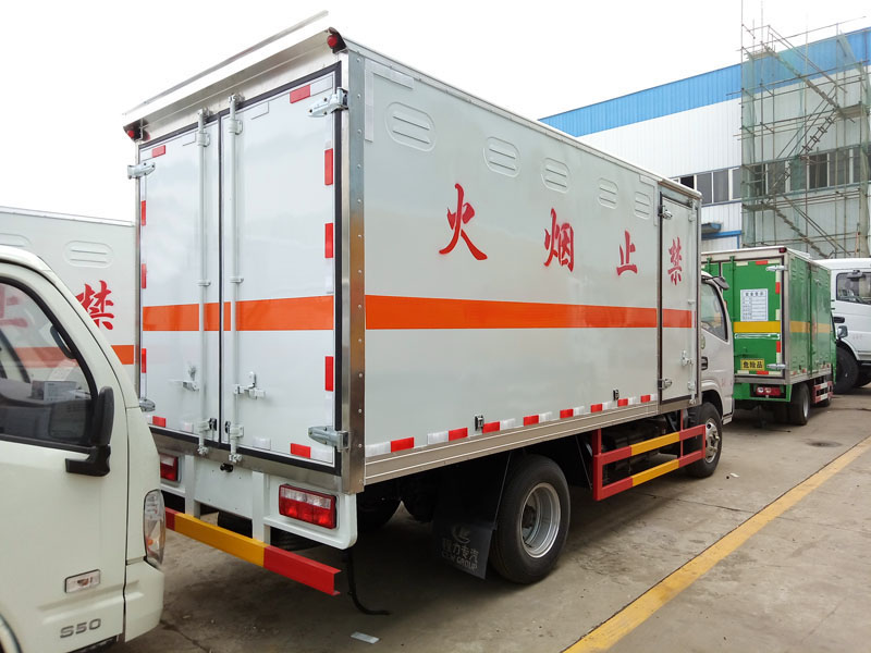 多利卡4.1米(藍牌)毒性感染性廂式車