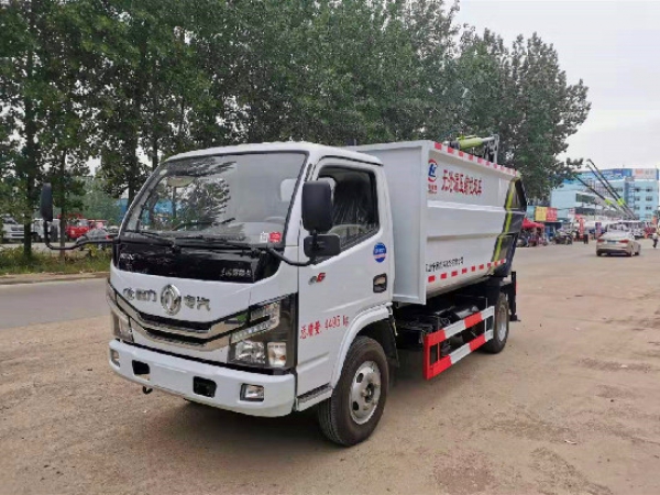東風小多利卡國六7方無泄漏后裝式壓縮垃圾車