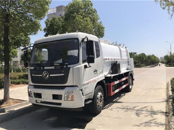 東風(fēng)天錦國六12方餐廚垃圾車(方罐)