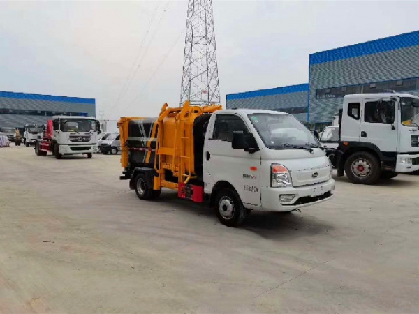 程力威牌CLW5030ZZZLS6型自裝卸式垃圾車