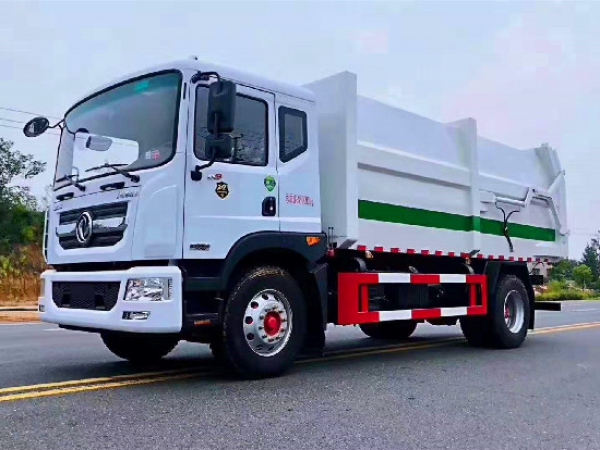 程力威牌CLW5180ZDJ6型壓縮式對(duì)接垃圾車