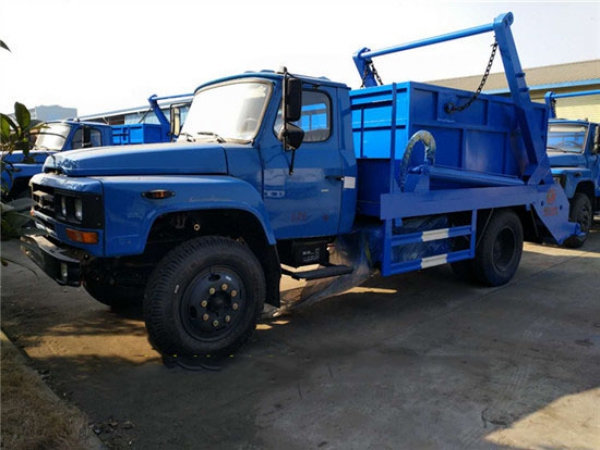 東風(fēng)尖頭140擺臂式垃圾車(8方)